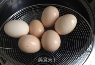 水煮鸡蛋的做法步骤：5