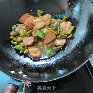 鱼香酸辣肉的做法步骤：8