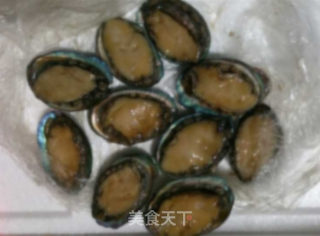 清蒸鲍鱼的做法步骤：1