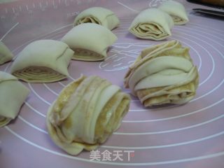 麻酱花卷的做法步骤：8