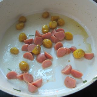 板粟炒火腿的做法步骤：3