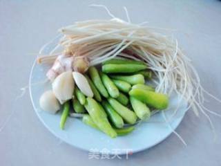 辣子鸡剁生——让鸡肋不再食之无味的做法步骤：2