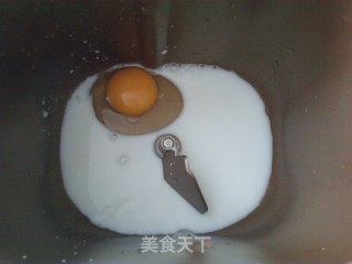 蜜豆吐司的做法步骤：1