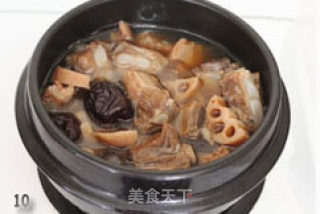 补钙养颜正当时--鲜藕红枣排骨汤的做法步骤：10