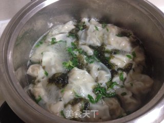 荠菜猪肉馄饨的做法步骤：8