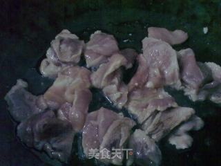 木耳炒肉片的做法步骤：4