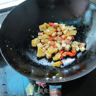 面筋豆腐丁的做法步骤：5