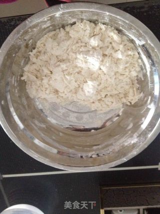 大肉白菜肉包子（爱心满满）的做法步骤：2