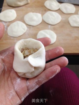 大肉白菜肉包子（爱心满满）的做法步骤：6