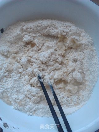 葱油饼的做法步骤：1