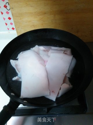 【肉皮冻儿】——自己做，吃着放心的做法步骤：3