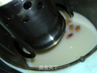 花生豆奶的做法步骤：7
