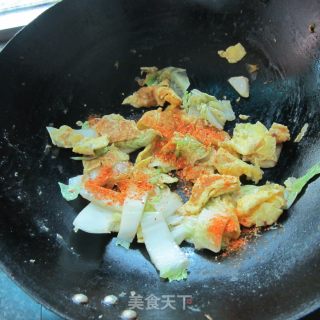 白菜炒蛋的做法步骤：8