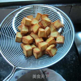 糖炒地瓜丁的做法步骤：4
