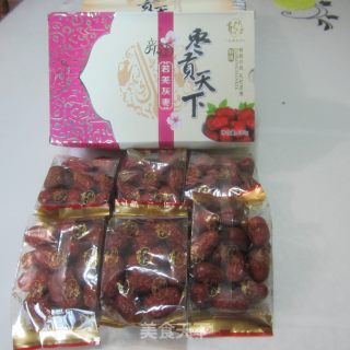 枣子煮汤圆的做法步骤：1