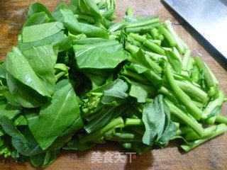 里脊肉炒油菜蕻的做法步骤：3