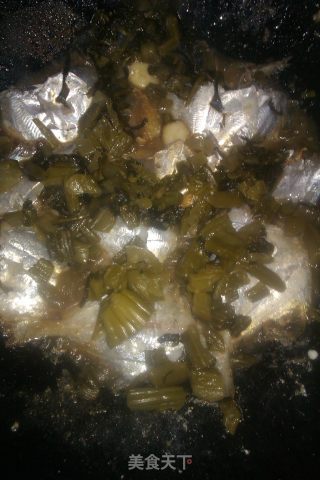 雪菜烧小鲳鱼的做法步骤：7