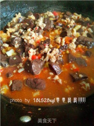 泡椒肉末鸭血的做法步骤：14
