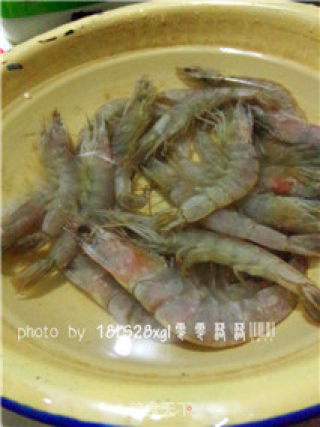 私房菜：番茄虾的做法步骤：1