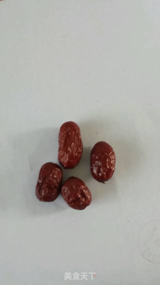 桂花红枣枸杞茶的做法步骤：2