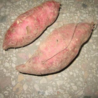 地瓜泥煎饼的做法步骤：1