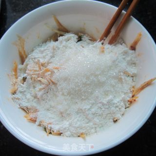 红薯丝煎饼的做法步骤：4