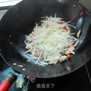 土豆丝炒肉的做法步骤：6