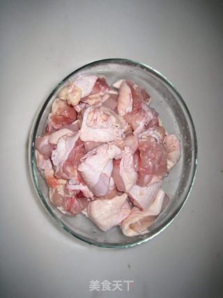 秘制火锅鸡的做法步骤：1