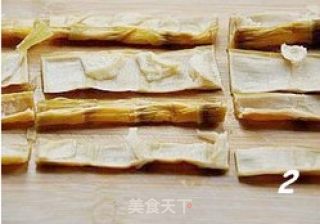 笋干红烧肉的做法步骤：2