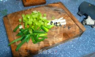 淡香笋韭面的做法步骤：4