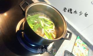 淡香笋韭面的做法步骤：7
