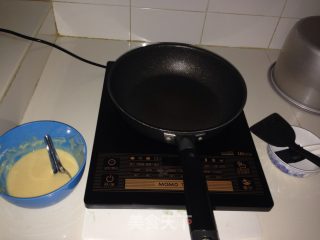 蛋饼的做法步骤：8