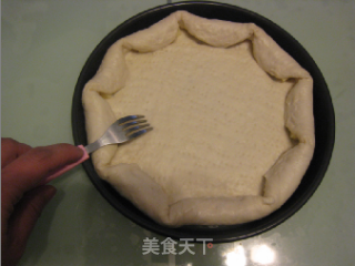 鲜虾芝心披萨的做法步骤：9