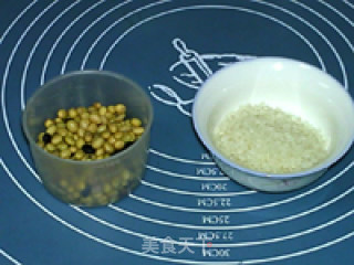 大米豆浆的做法步骤：1