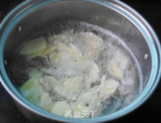 春笋枸杞瘦肉汤的做法步骤：4