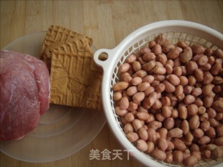 花生辣酱的做法步骤：1