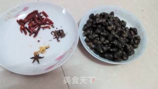 麻辣酒香炒螺的做法步骤：1