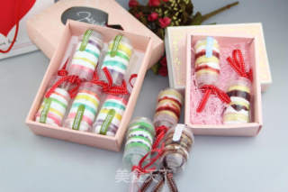 五彩推推乐小蛋糕——风靡欧美Cake Push Pops（高、大、上）的做法步骤：9