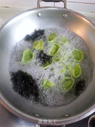 翡翠馄饨的做法步骤：11