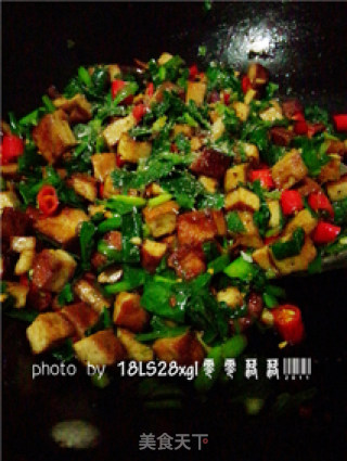 私房菜：韭菜炒豆干的做法步骤：11