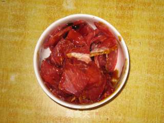 蚝油牛肉炒饼的做法步骤：3