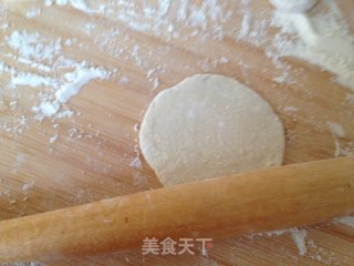 荠菜鲜肉饺子的做法步骤：4