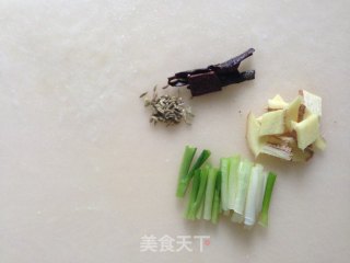 烤仔鱼的做法步骤：2
