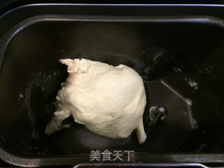 幸福豆沙面包圈&"鸡腿"面包的做法步骤：6