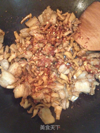 下饭菜——萝卜干小炒肉的做法步骤：5