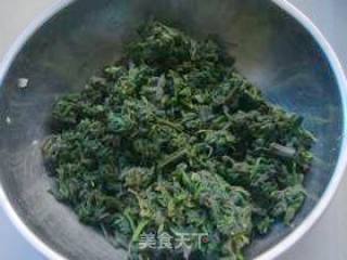 艾草煎蛋的做法步骤：2