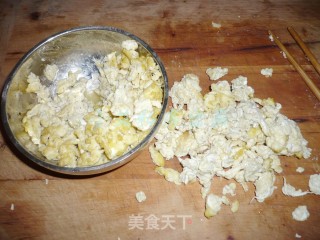 韭菜盒子的做法步骤：2