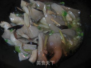 清炒平菇的做法步骤：6