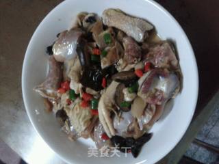 云耳蒸鸡的做法步骤：3