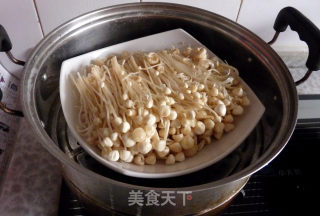 剁椒蒸金针菇的做法步骤：3